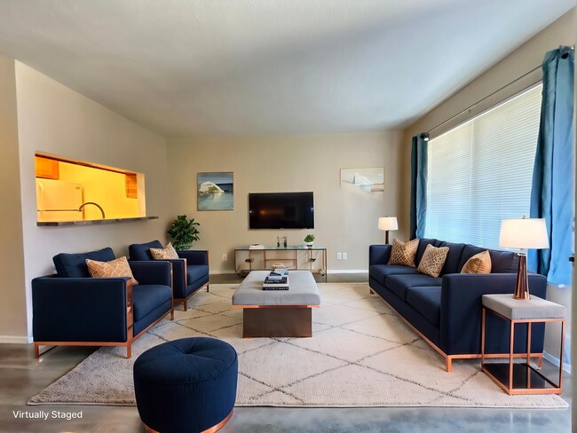 Foto del edificio - BEAUTIFUL CONDOMINIUM IN GATED COMMUNITY