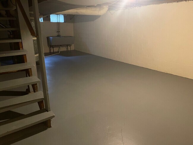 Foto del edificio - 5806 N High St
