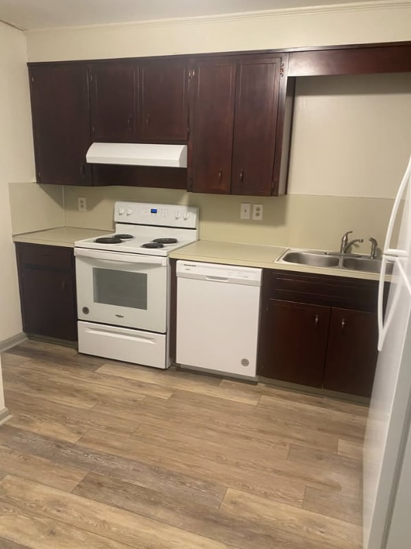 Foto del edificio - 443 9th Ave NE