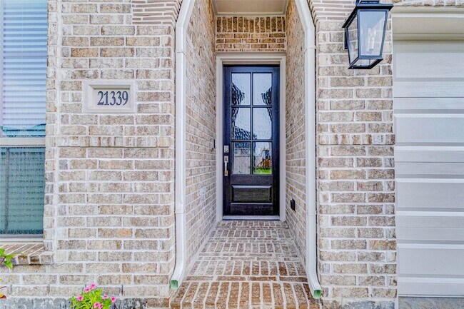 Foto del edificio - 21339 Manatee Rock Ln