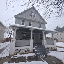 Building Photo - 2064 Halstead Ave