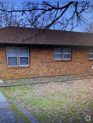 Building Photo - 1904 N Creasy Springs Rd
