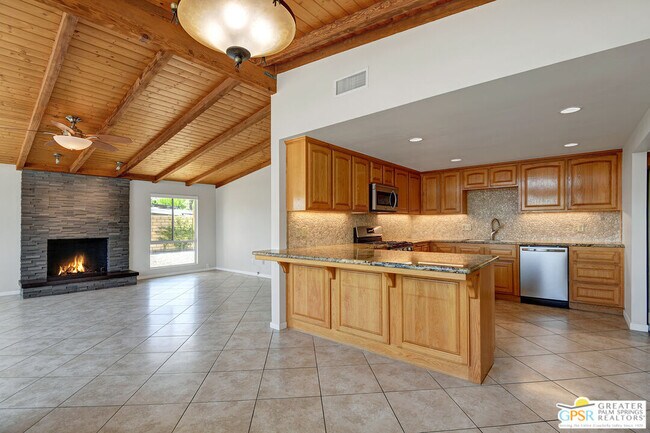 Building Photo - 71683 Mirage Rd