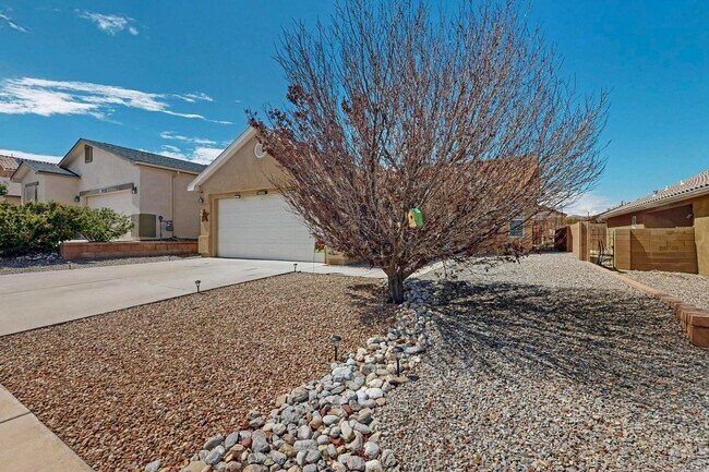 Foto del edificio - 10743 Antler Tool Rd SW