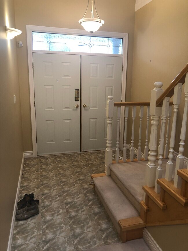 Photo du bâtiment - 7600 Blundell Rd