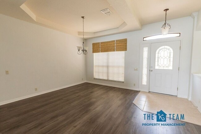 Building Photo - 3360 Fiddle Leaf Way