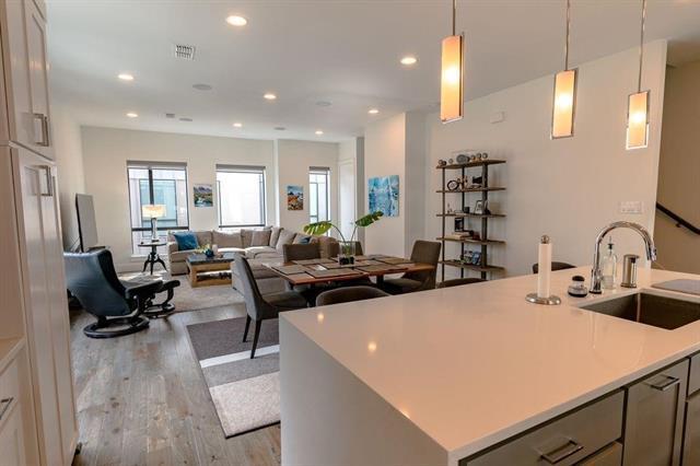 Foto del edificio - 4925 Camdale Ct