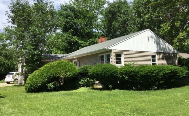 Foto principal - 6304 W. Nash Street - 3 Bedroom Home