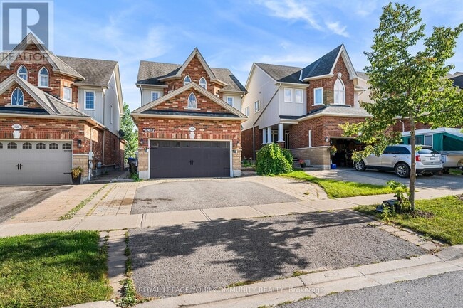 Building Photo - 1821 Lamstone St