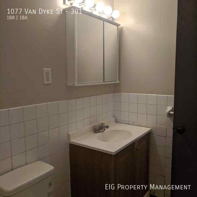 Building Photo - Available 4/5/2024