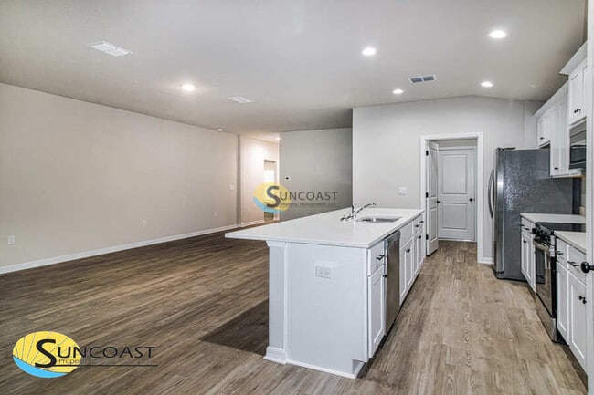 Foto del edificio - 15849 SW 23rd Court Rd