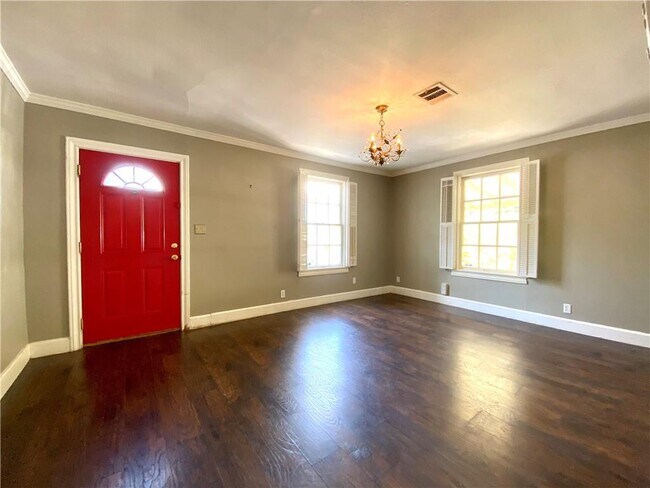 Foto del edificio - 2608 W 8th St