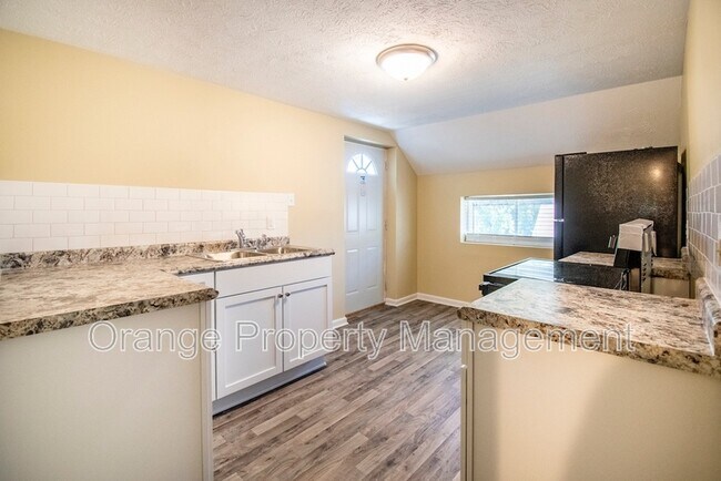 Foto del edificio - 2230 S 15th St