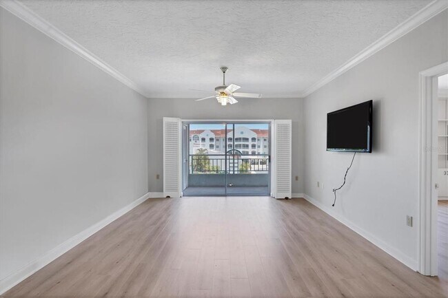 Foto del edificio - 3731 Sarasota Square Blvd