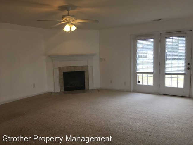 Foto del edificio - 4 br, 3 bath House - 127 Advance Drive