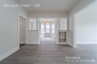 Building Photo - 485 Louis Ave