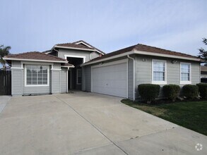 Building Photo - 206 Acorn Ct