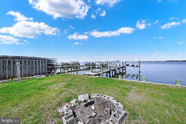 Foto del edificio - 9308 Todd Ave