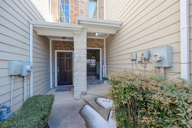 Building Photo - 8722 Bigelow Dr