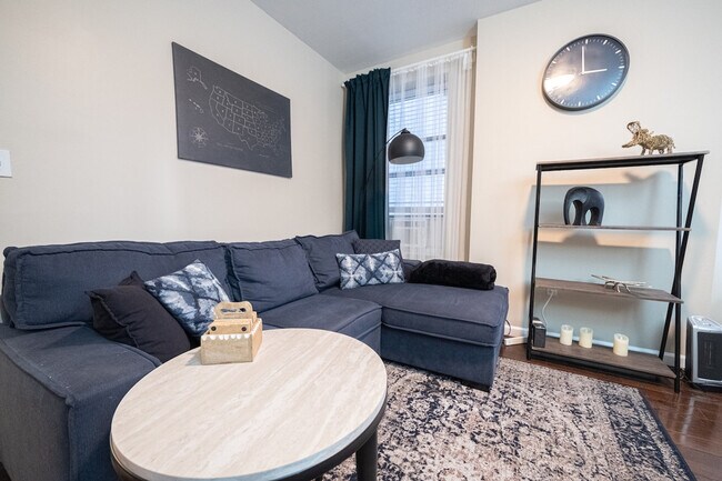 Foto del edificio - 5 W 101st St