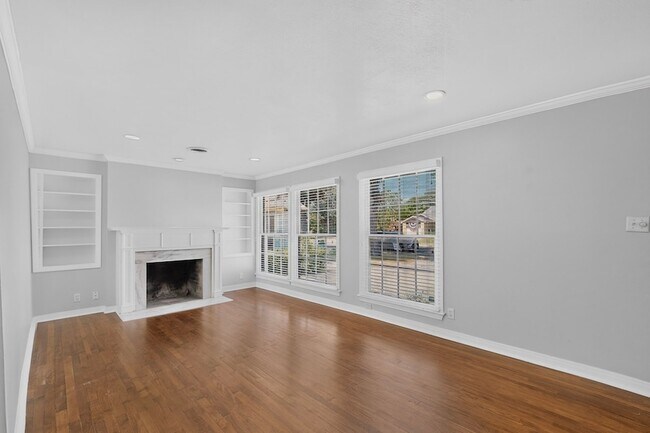 Building Photo - 4812 Wateka Dr
