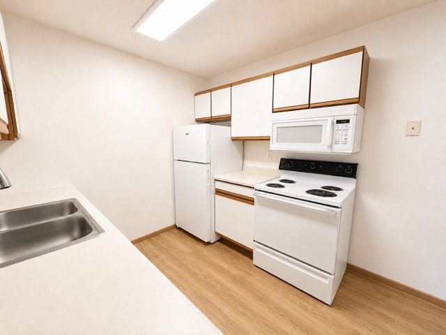 1 bedroom - Orchid Place Apartments