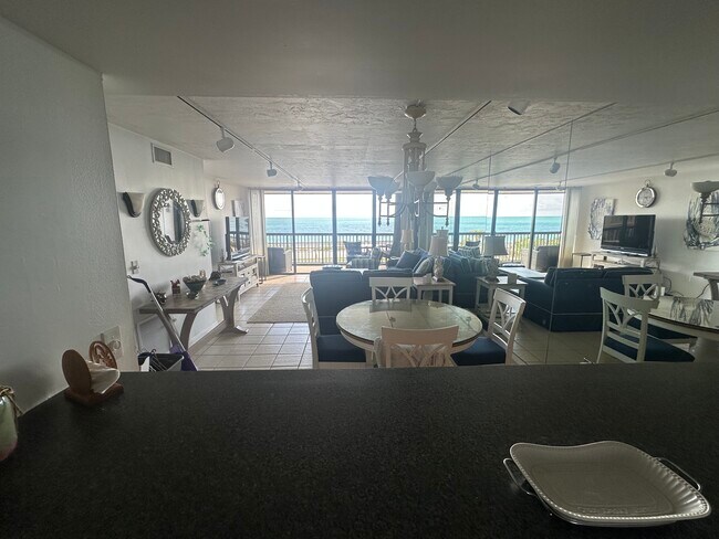 Foto del edificio - 4141 Ocean Dr