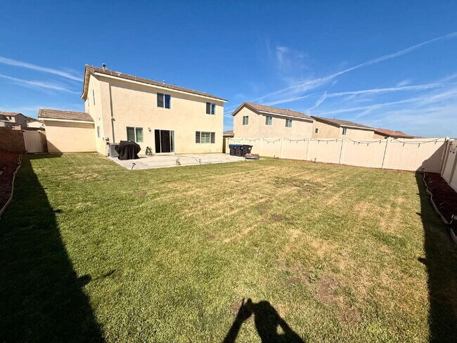 Foto del edificio - 32100 Prairie Crossing Dr
