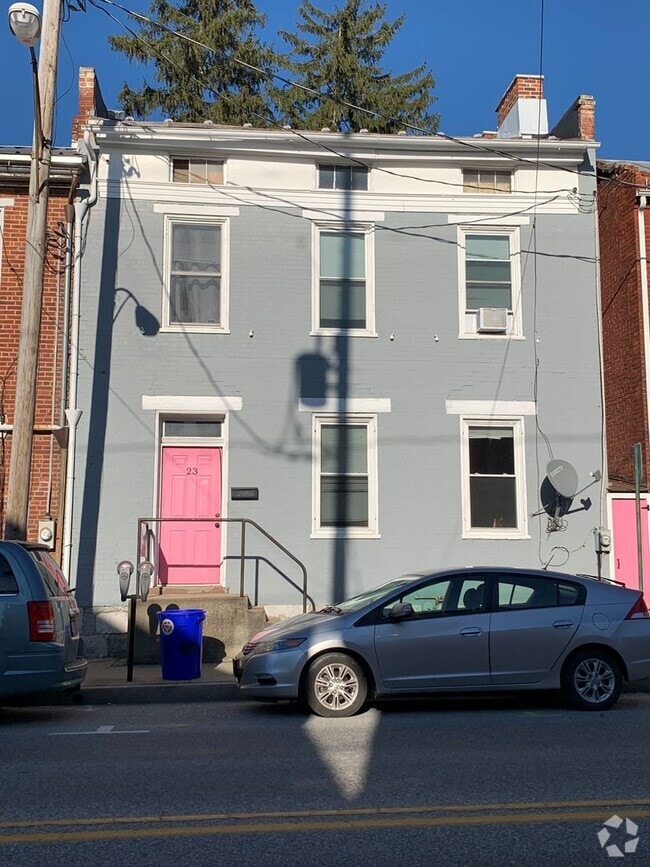 Building Photo - 23 N Earl St