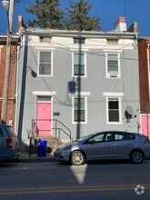 Building Photo - 23 N Earl St