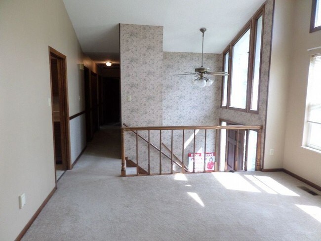 Building Photo - 130 Richards Drive