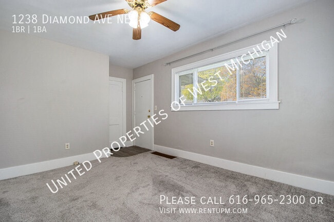 Building Photo - Available Now | Cute 1 Bedroom, 1 Bath Sin...