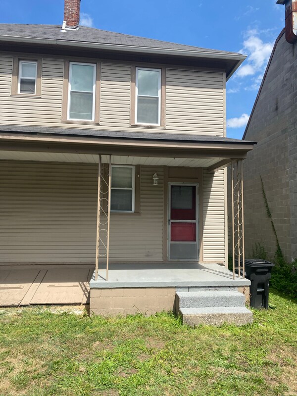 Foto del edificio - 223-225 Fairfield Ave