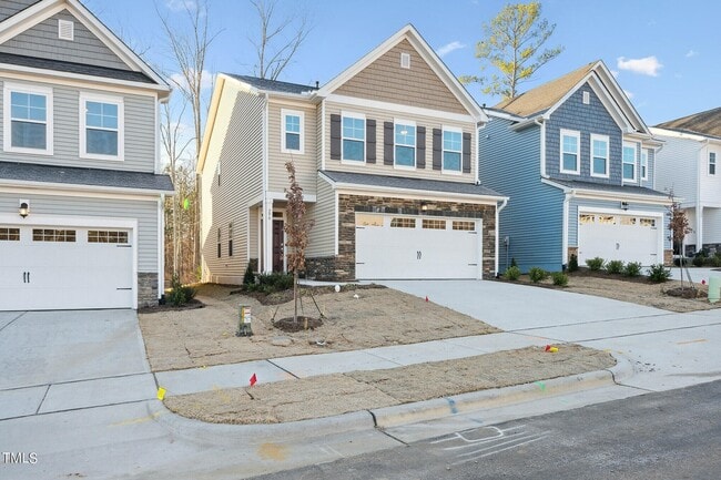 Building Photo - 390 Glacier Lake Dr