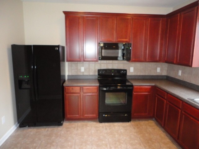 Foto del edificio - 189 Depot Ridge Rd