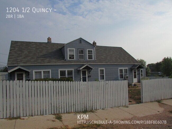 Foto del edificio - 1204 1/2 Quincy St
