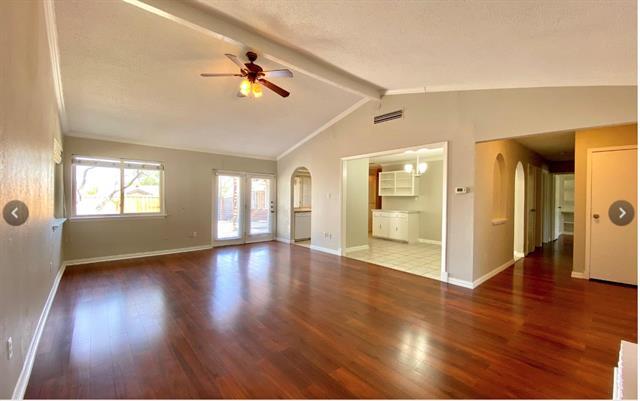 Building Photo - 1708 Hendrick Dr