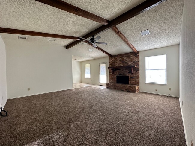 Foto del edificio - Single Family Home