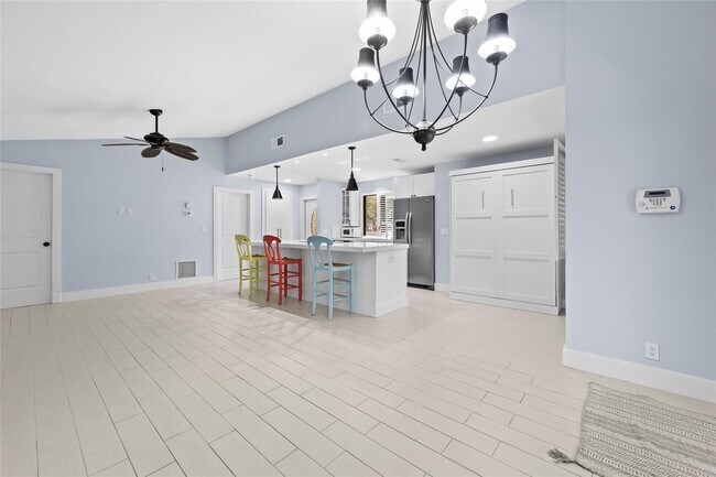 Foto del edificio - 3937 Arelia Dr