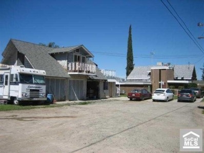 Building Photo 2 - 17856 Grand Ave