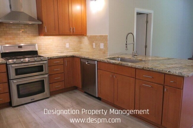 Foto del edificio - 2446 Olive Ave