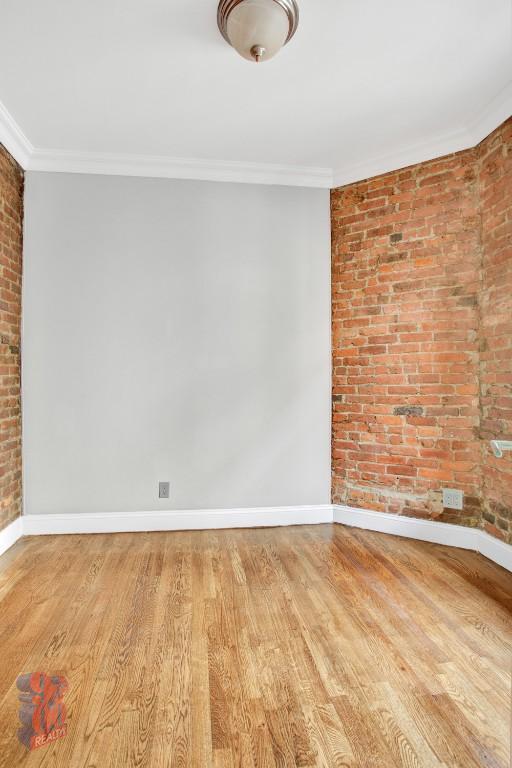 Foto del edificio - 416 E 13th St