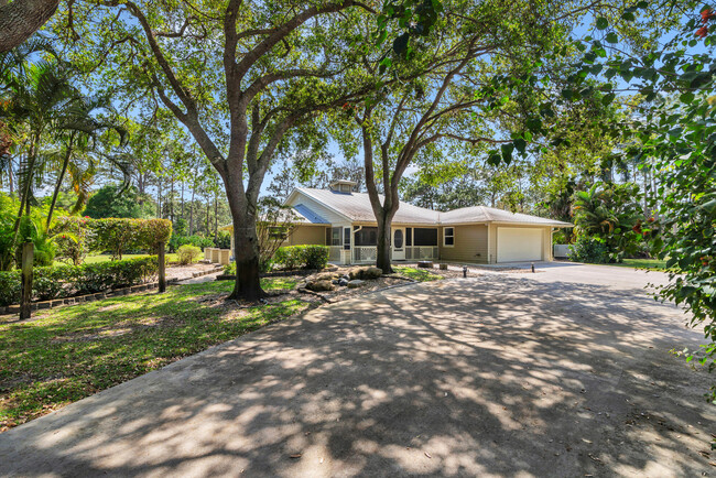 Building Photo - 14204 Broken Wing Ln