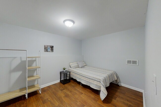 Foto del edificio - 3791 N Camp Creek Pkwy SW