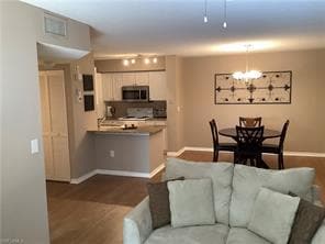 Building Photo - 8920 Colonnades Ct E