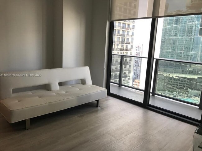 Foto del edificio - 55 SW 9th St