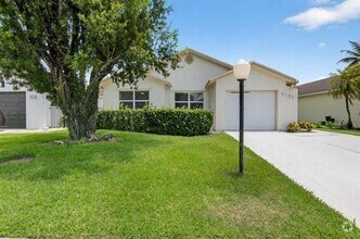 Building Photo - 9151 Pine Springs Dr