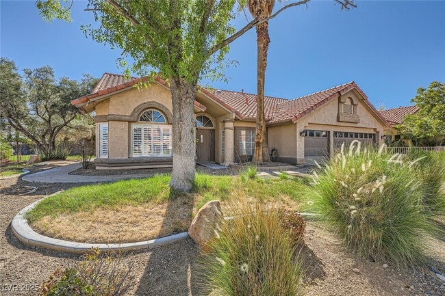 Building Photo - 712 Merialdo Ln