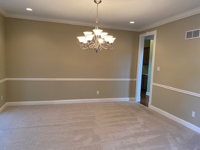 Foto del edificio - Beautifully updated, spacious home in O'Fa...