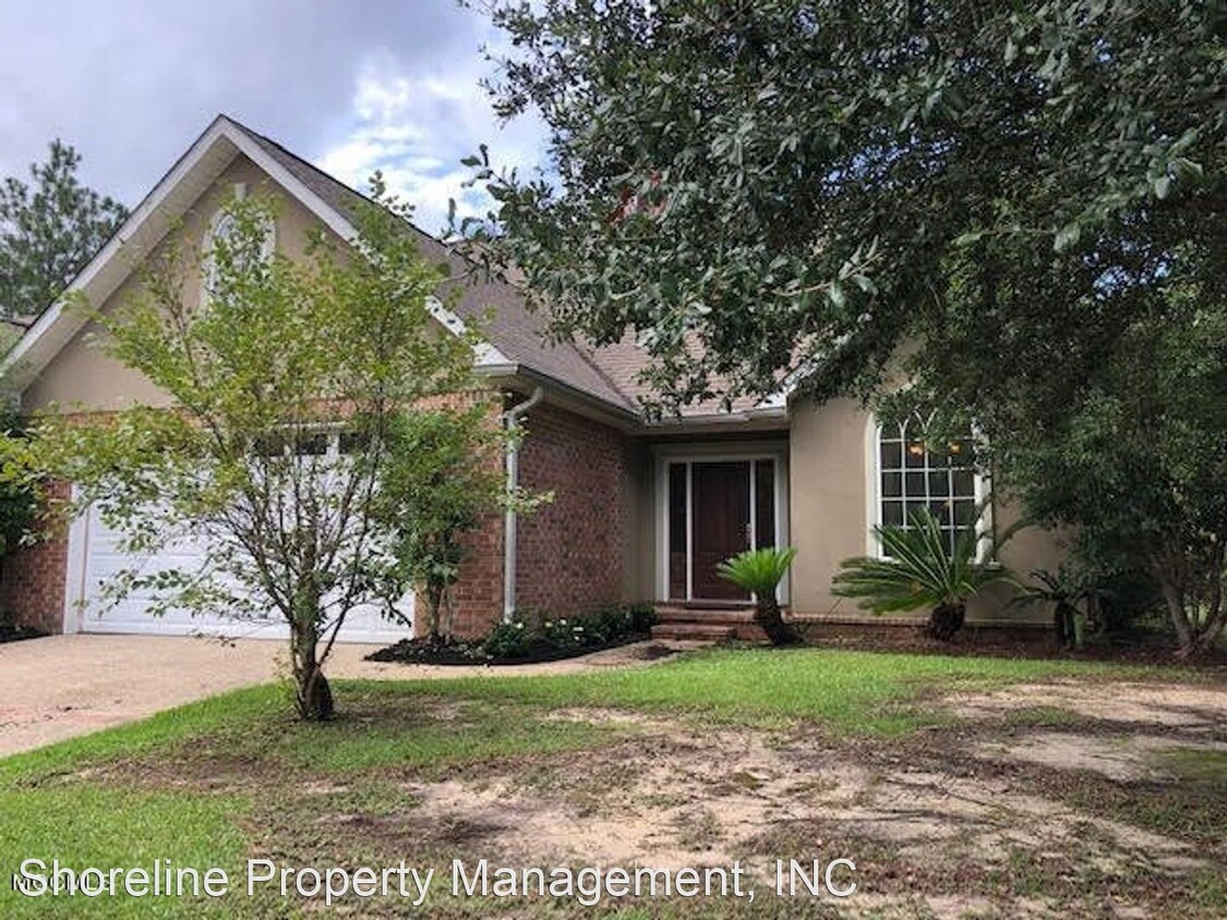 Primary Photo - 3613 Pine Needles Cir